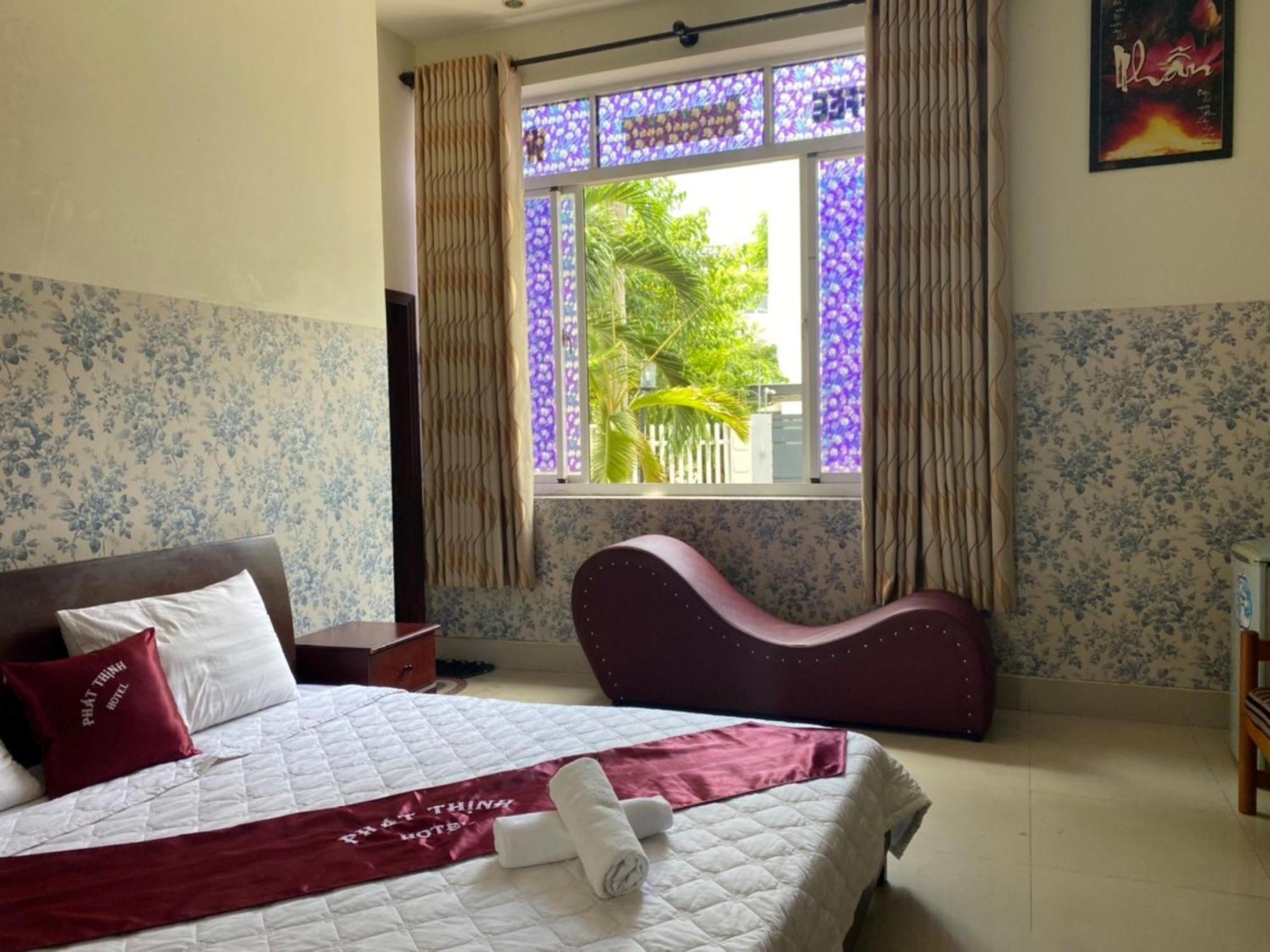 Phat Thinh Hotel Ho Chi Minh City Exterior photo