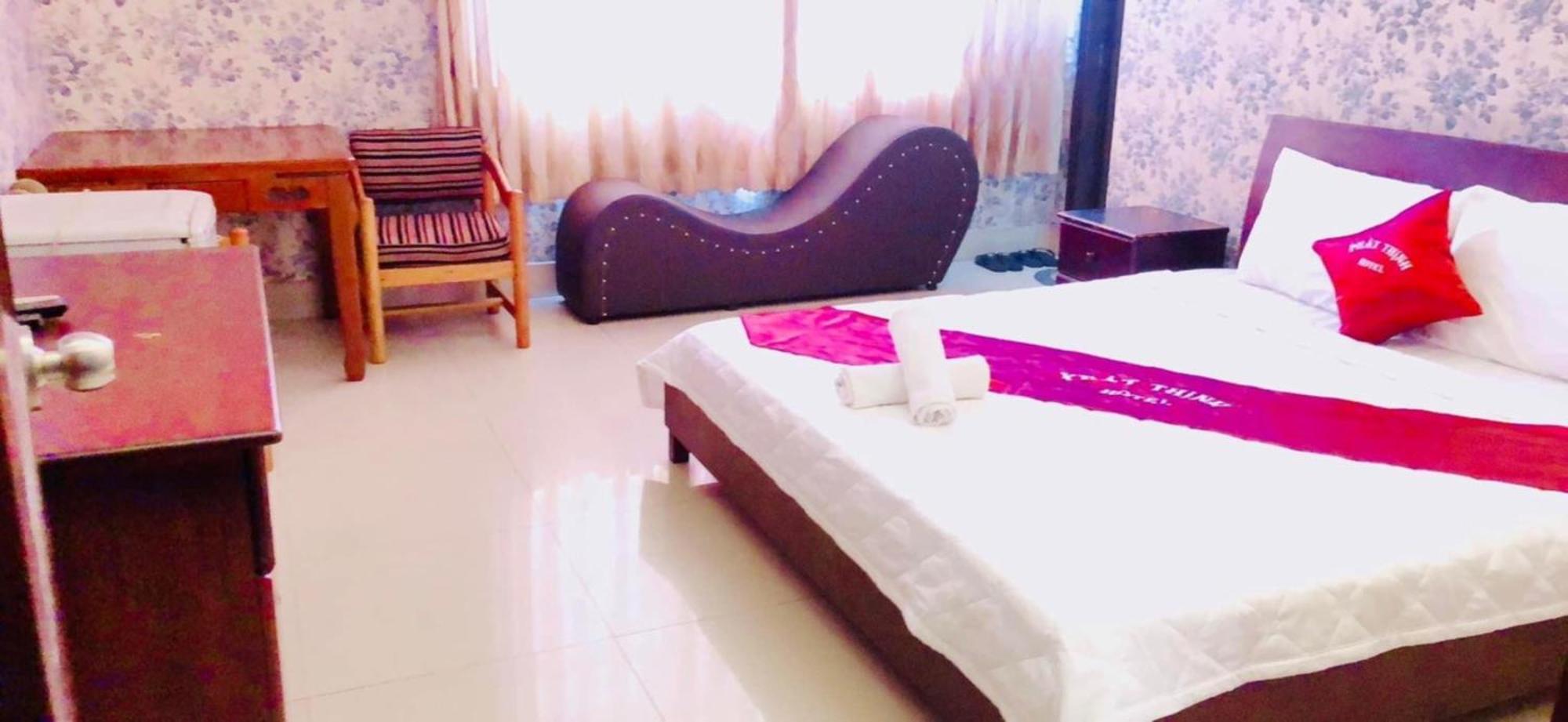 Phat Thinh Hotel Ho Chi Minh City Exterior photo